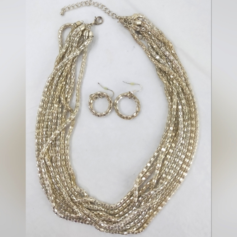 Vintage Layered Silver Tone Necklace and Matching Earrings